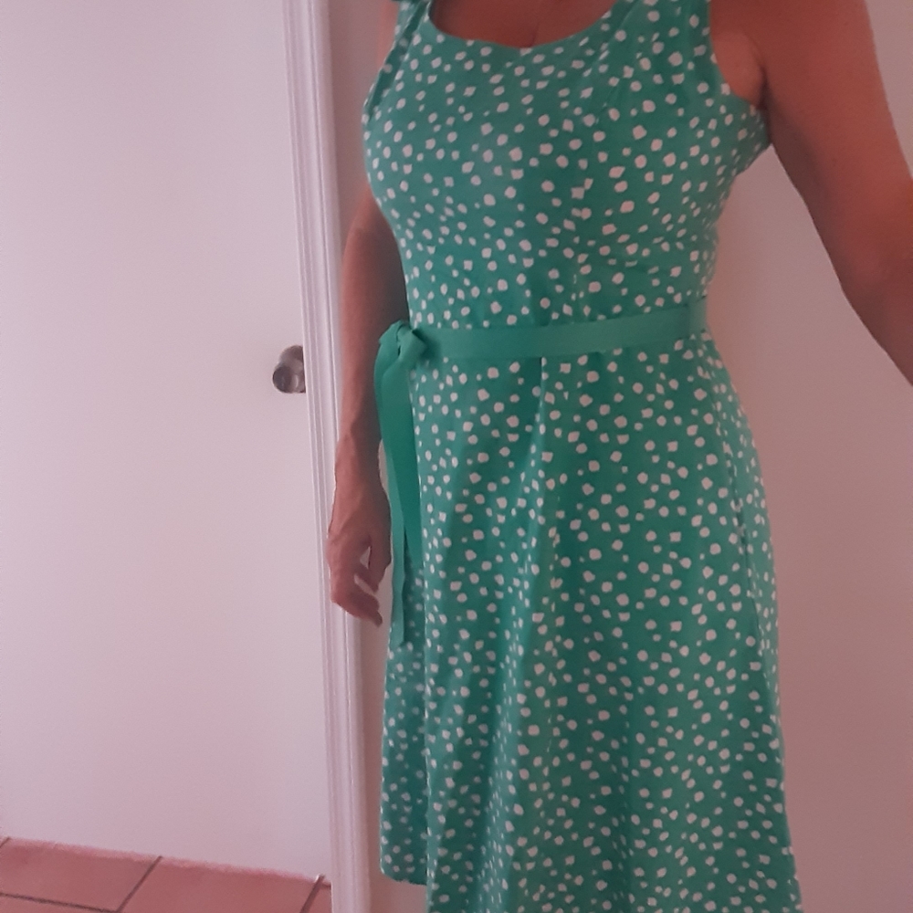 Summer dress! Light green with white polka dots